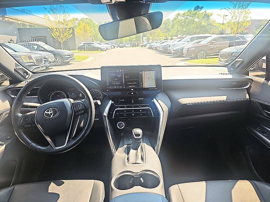 Used 2022 Ruby Flare Pearl Toyota XLE image 29