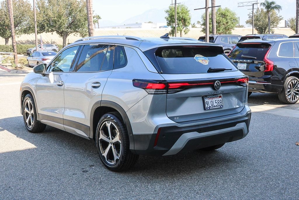 Used 2026 Silver Volkswagen SE image 6