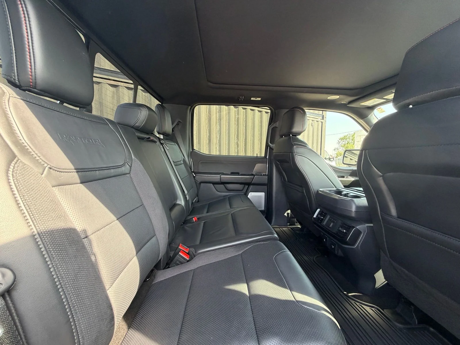 Used 2025 White Ford Raptor image 30