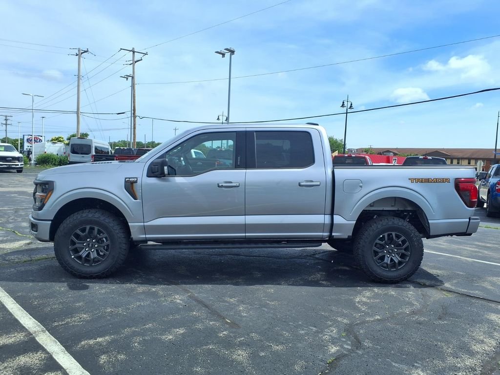 New 2026 Silver Ford Tremor image 3