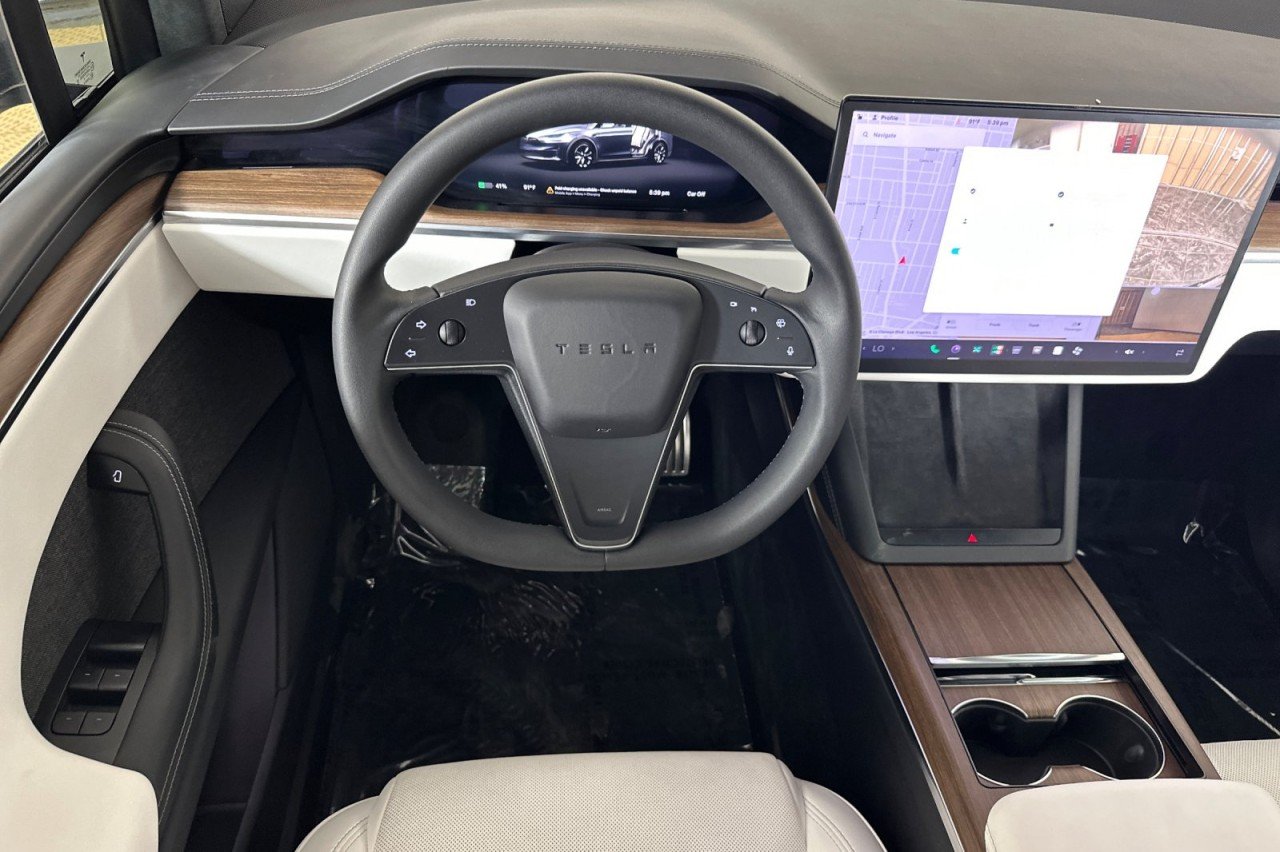 Used 2024 GREY Tesla AWD image 13