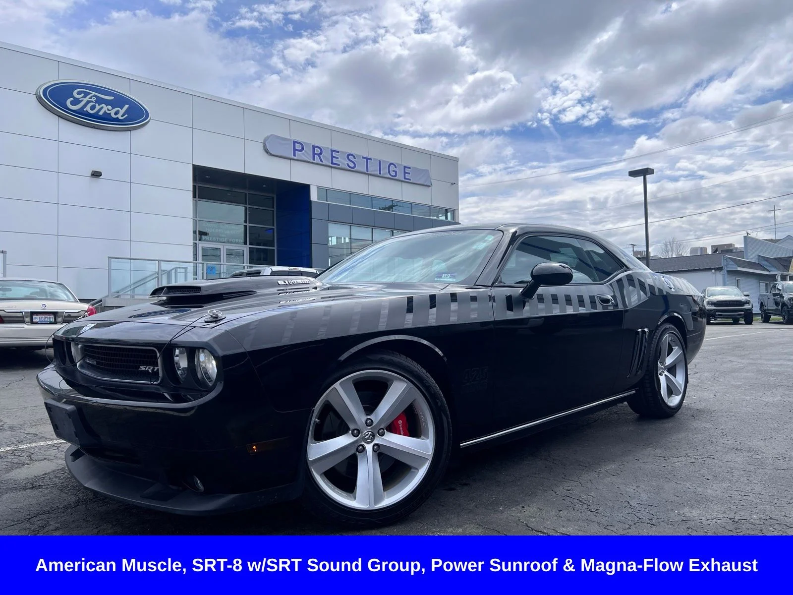 2009 Dodge Challenger SRT8's photo