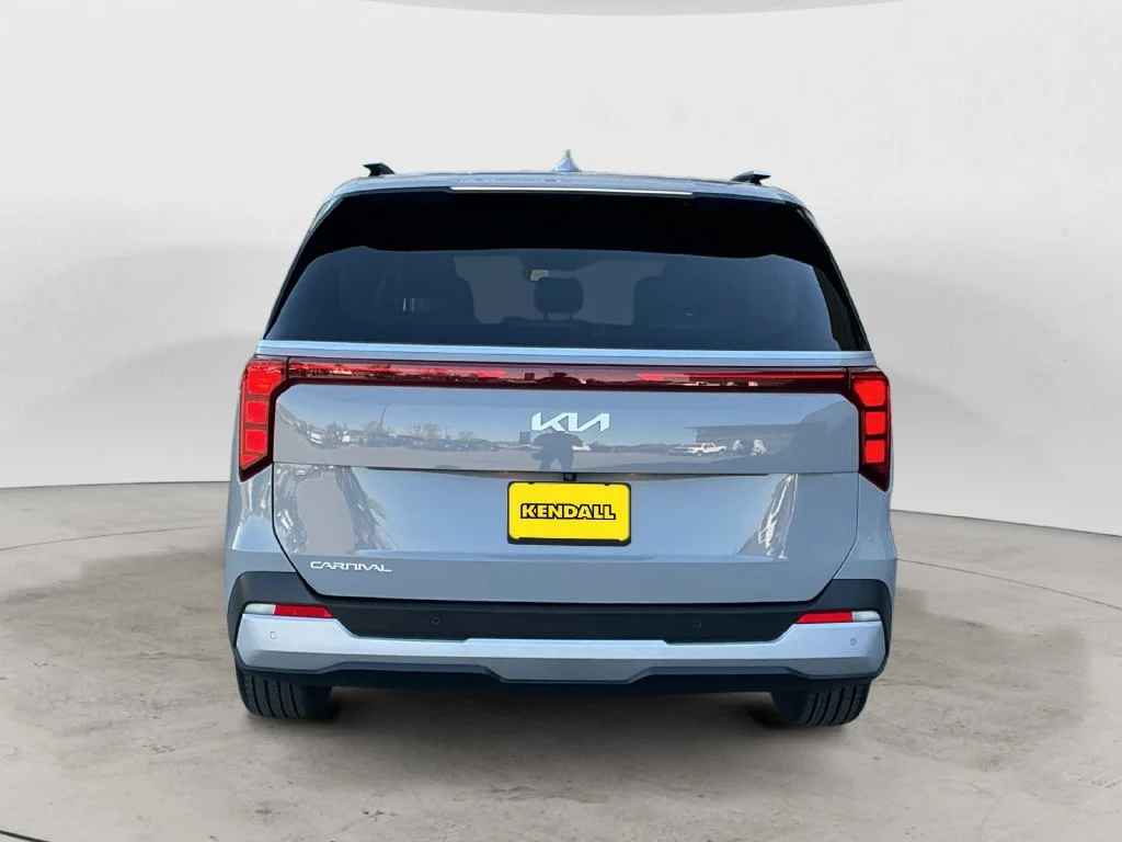 Used 2025 White Kia EX image 10