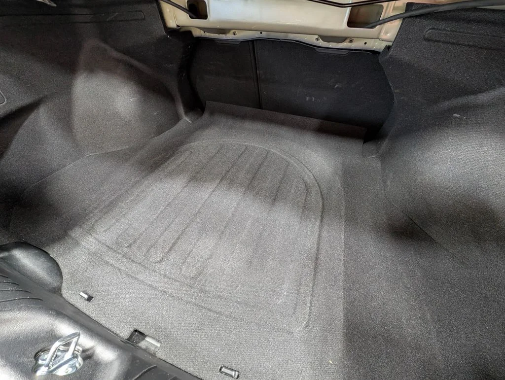 Certified Used 2025 Gray Hyundai SEL Convenience image 20