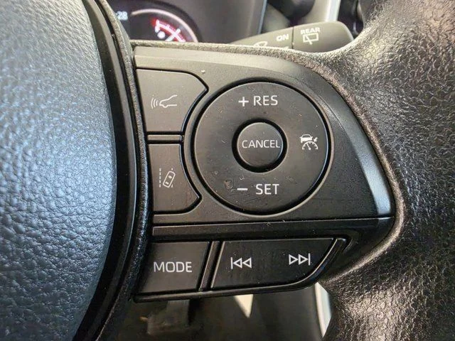 Used 2025 Silver Toyota LE image 15