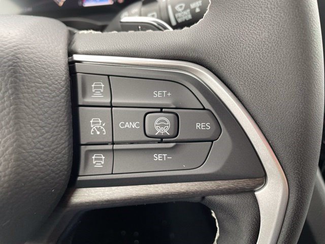 New 2026 Baltic Gray Metallic Clearcoat Jeep Laredo Altitude image 14