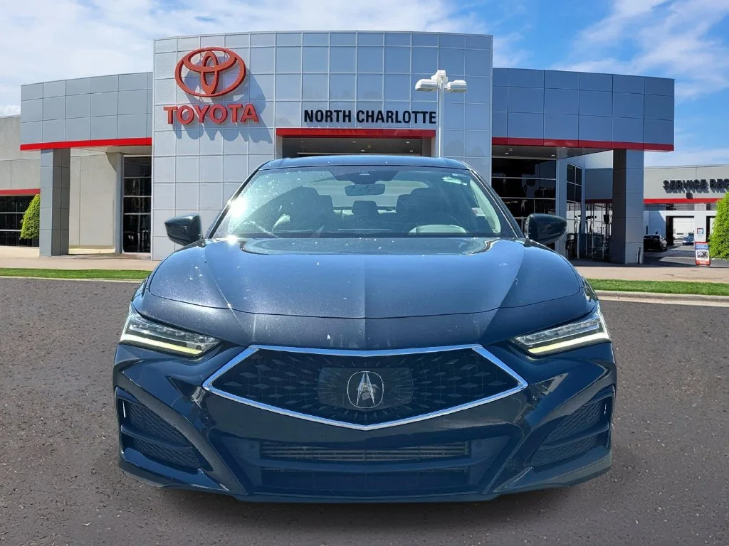 Used 2021  Acura Technology Package image 2