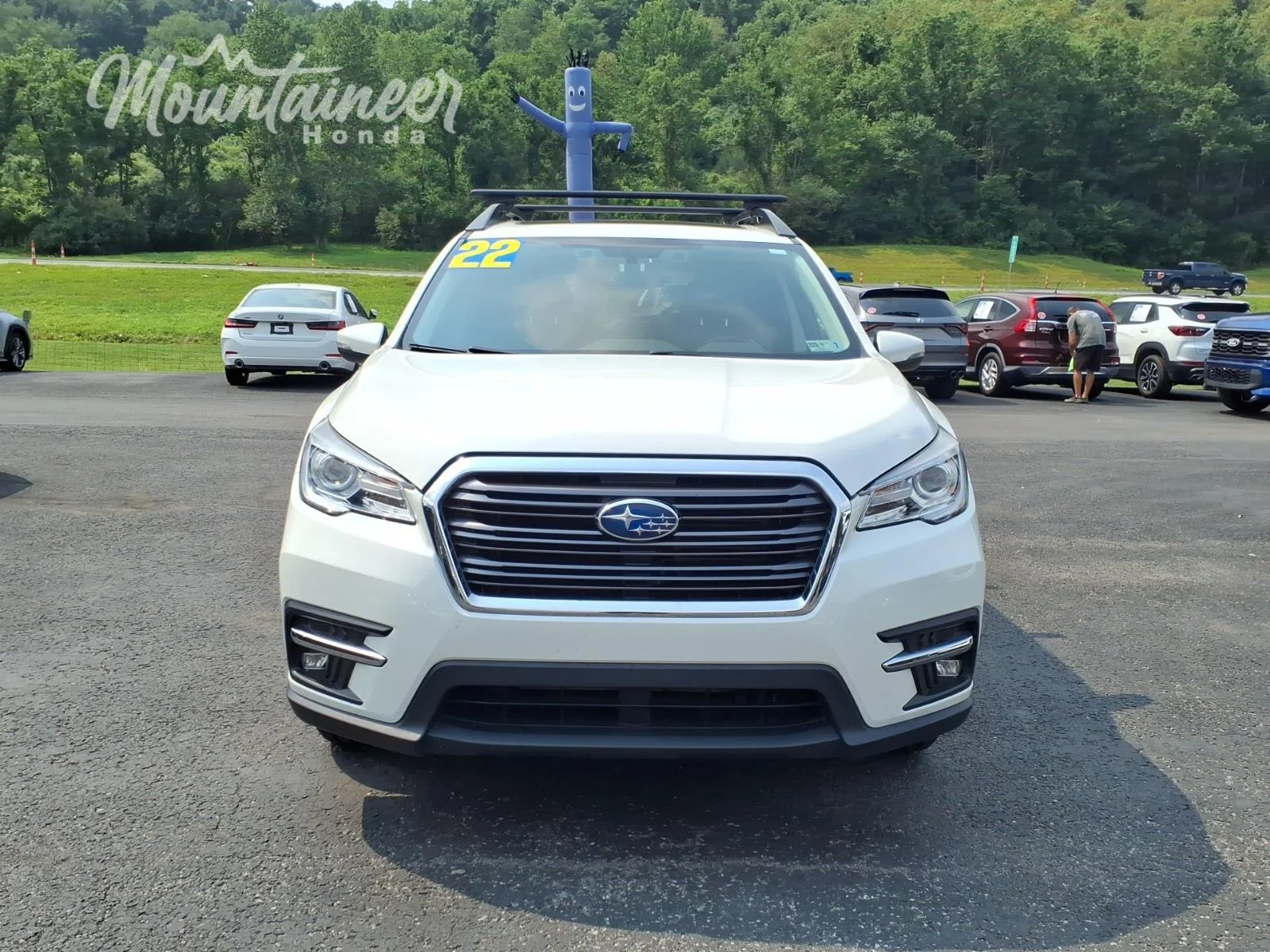 Used 2022 Crystal White Pearl Subaru Limited image 2