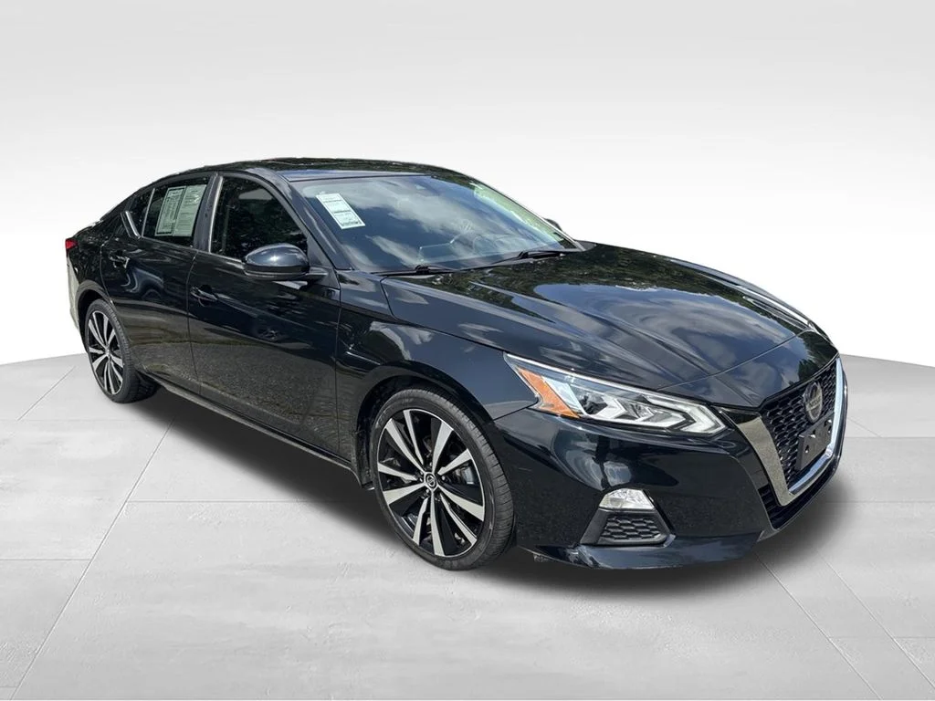 Used 2021 Black Nissan 2.5 SR image 24
