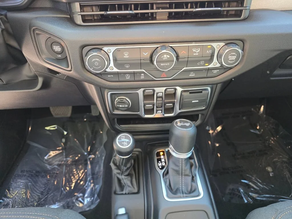 New 2026 Anvil Clear-Coat Exterior Paint Jeep Sport image 16