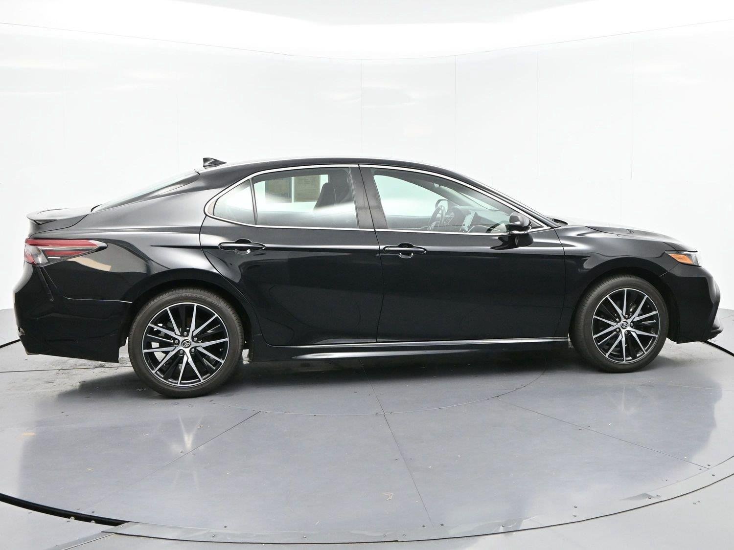 Used 2023 Midnight Black Metallic Toyota SE image 8