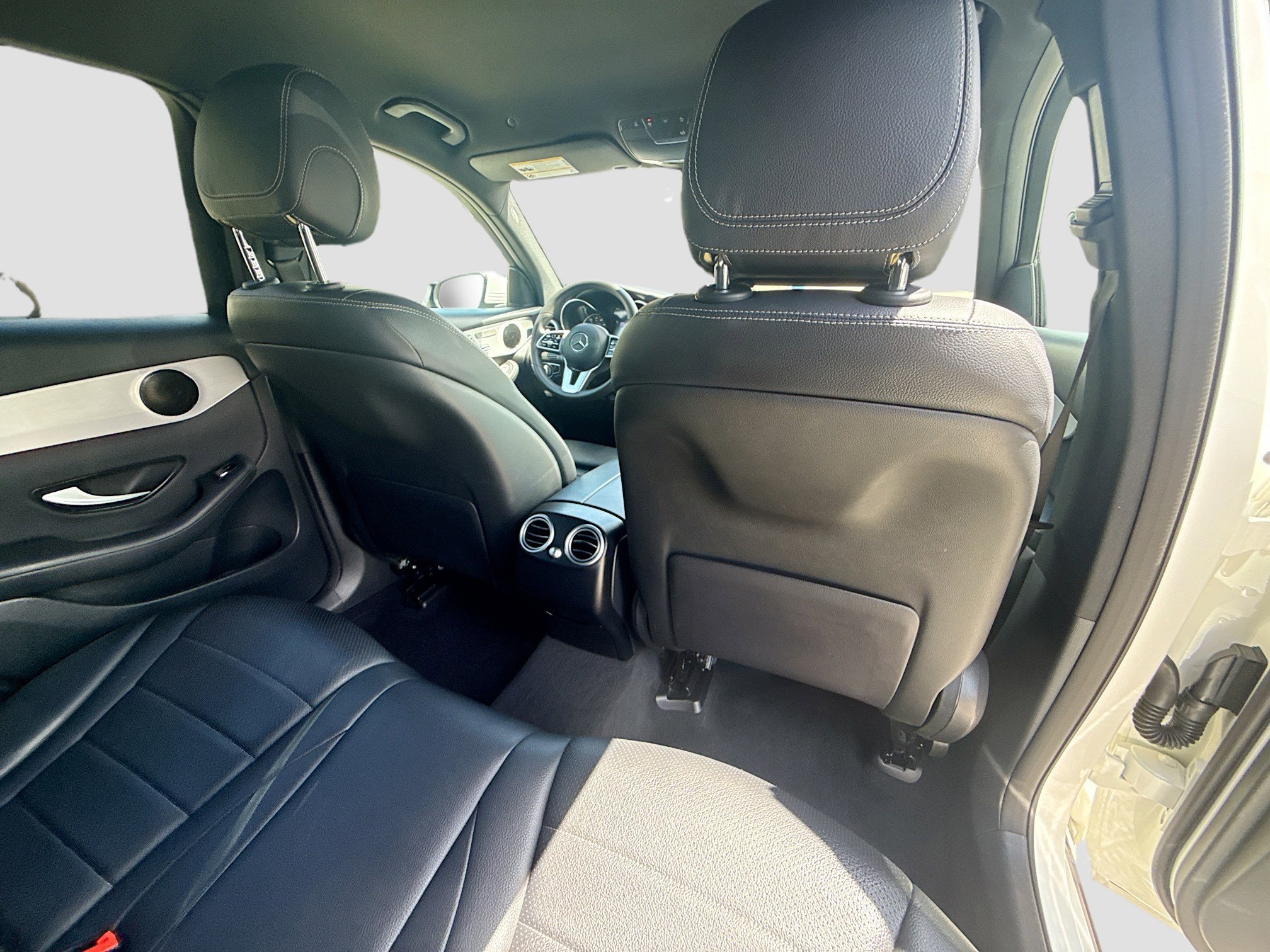 2022 Mercedes-Benz GLC GLC300 - Photo 29