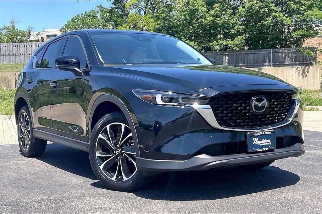 2023 Mazda CX-5 S Premium package Auto AWD's photo