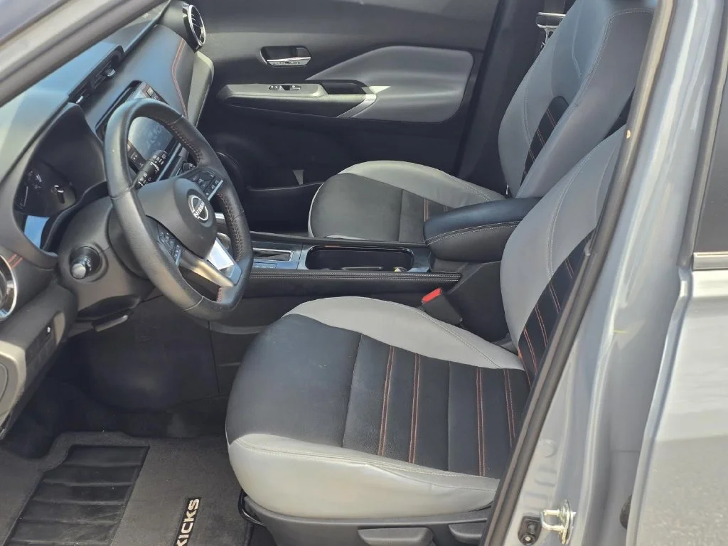 Used 2024 Gray Nissan SR image 15