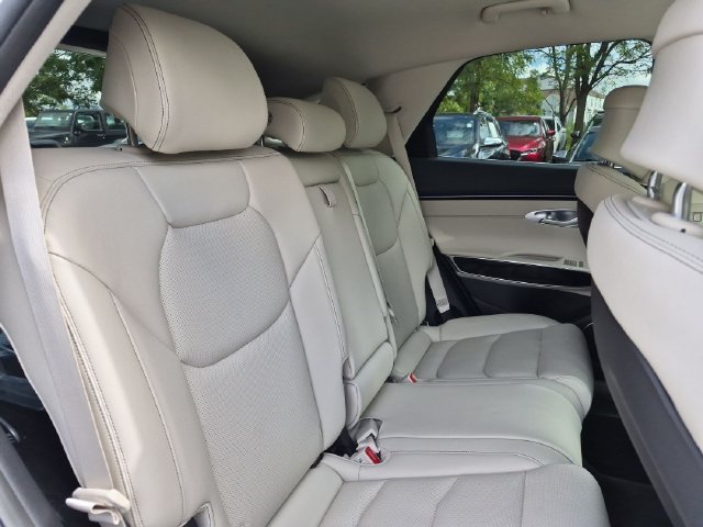 2026 GENESIS GV70 Standard - Photo 28