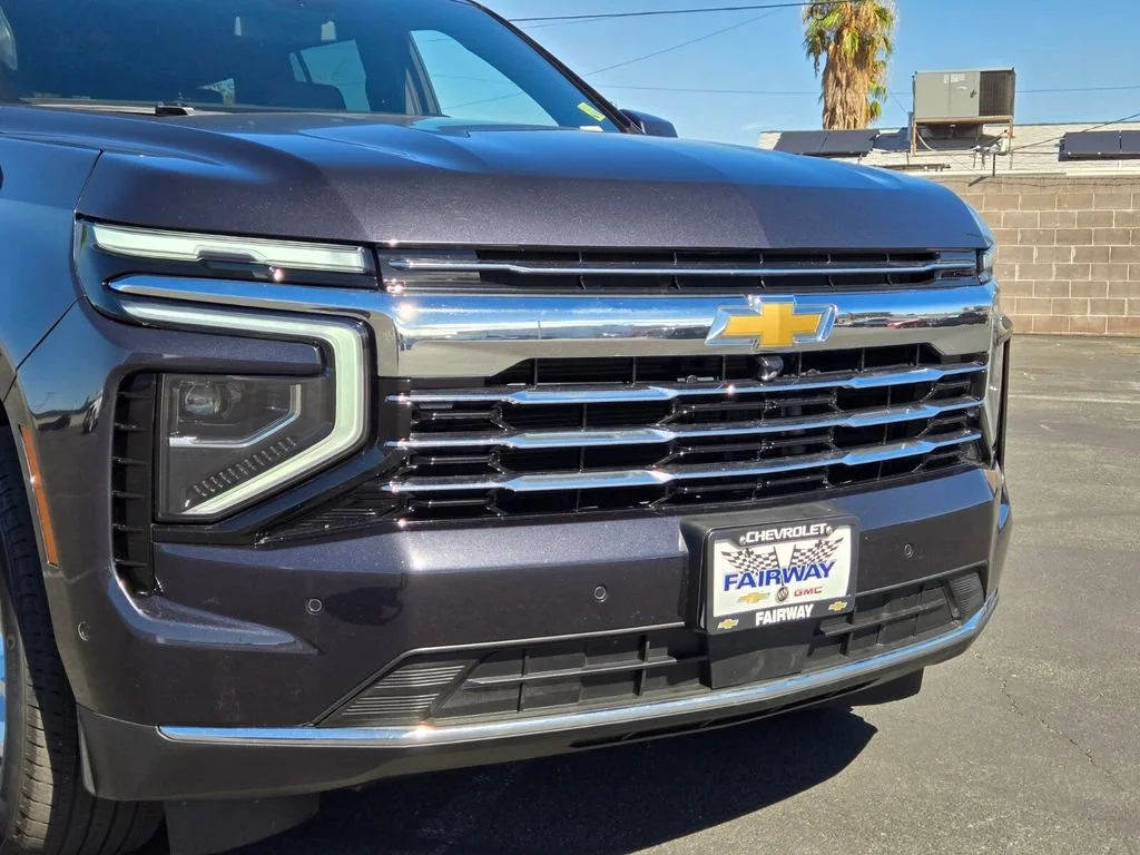 Used 2025 Dark Ash Metallic Chevrolet LT image 8