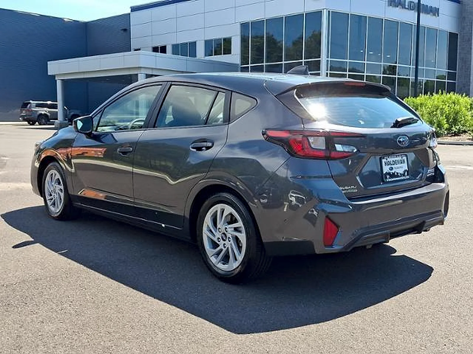 Used 2024 Magnetite Gray Metallic Subaru Base 5-Door image 5