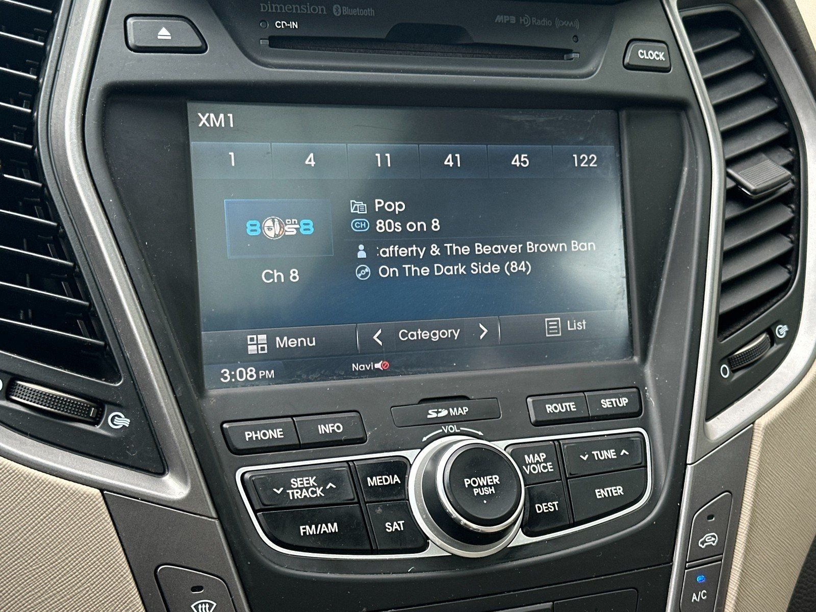 Used 2013 Juniper Green Hyundai Base image 16