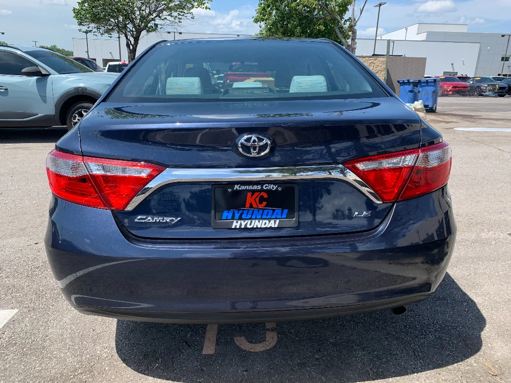 Used 2016 Blue Crush Metallic Toyota LE image 4