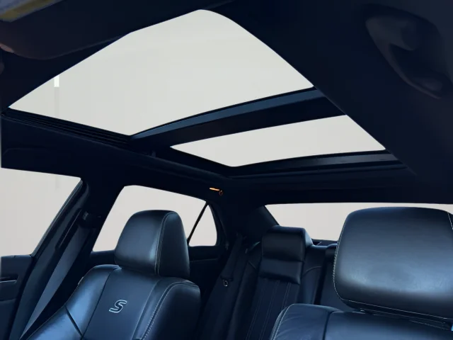 2023 Chrysler 300 S - Photo 19