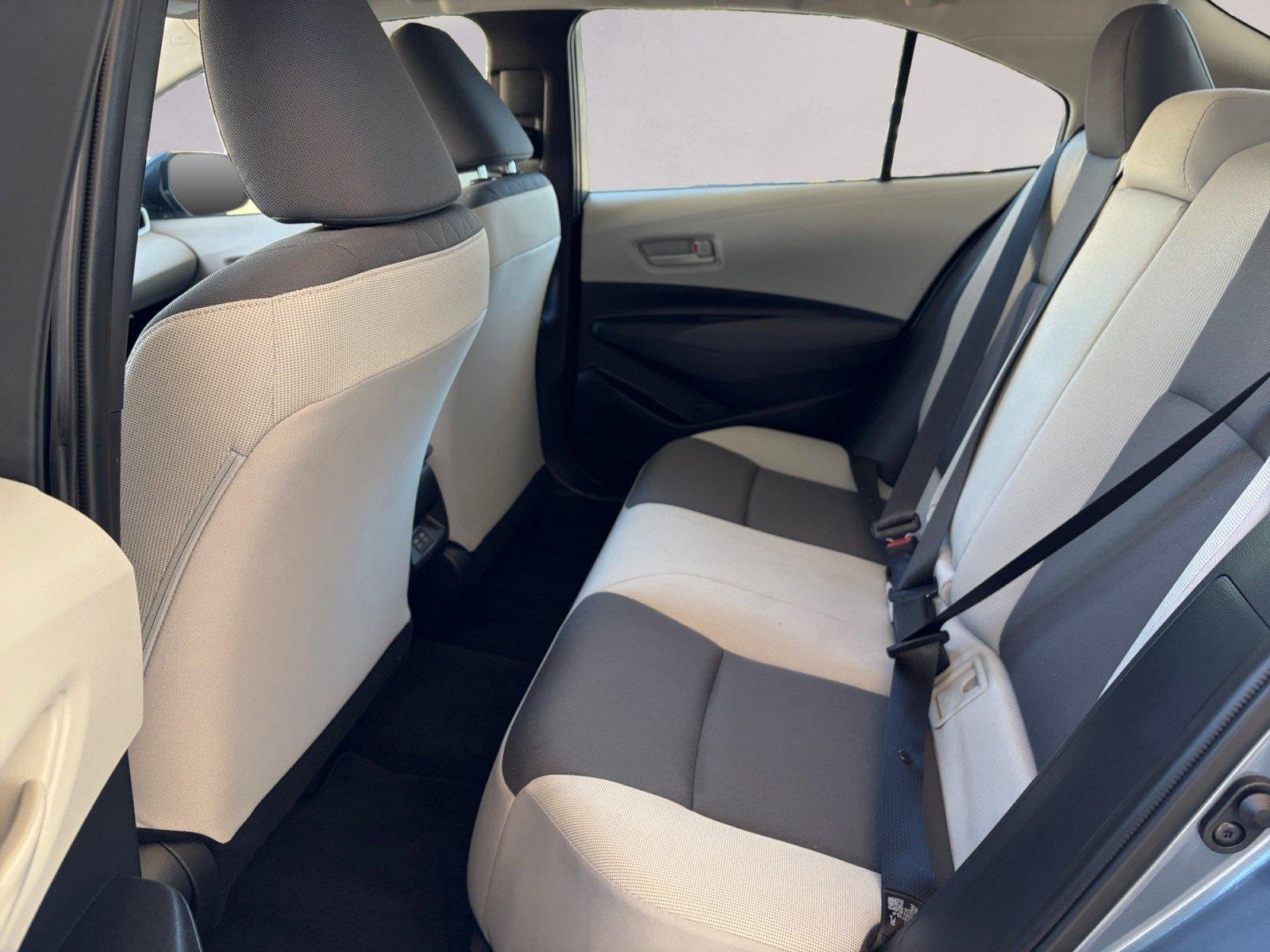 Used 2025 Celestite Toyota LE image 13