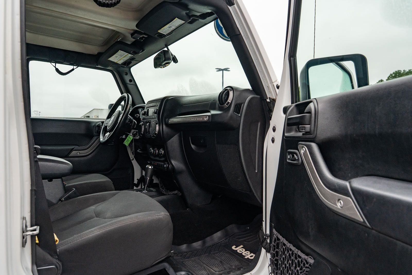 Certified Used 2018 White Jeep Unlimited Sport image 11