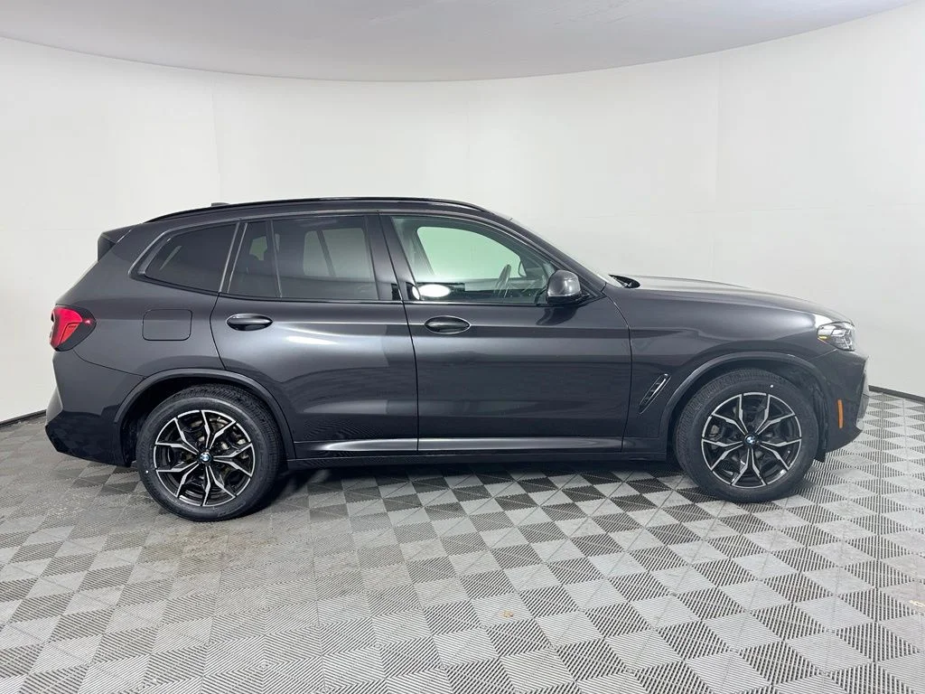 Certified Used 2024 Dark Graphite Metallic BMW xDrive30i image 4