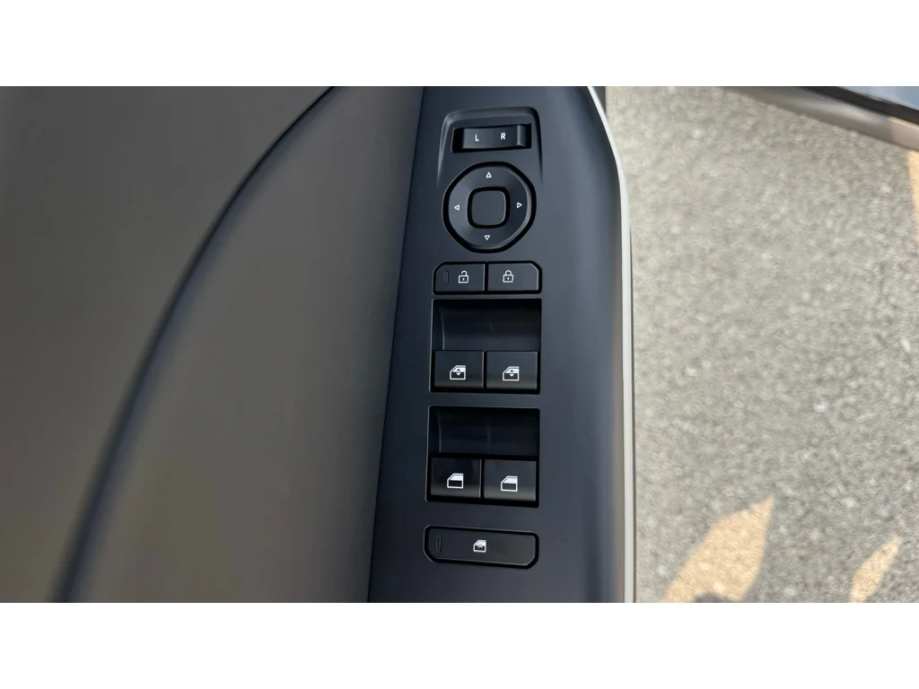 New 2026 Whi Kia GT-Line image 24