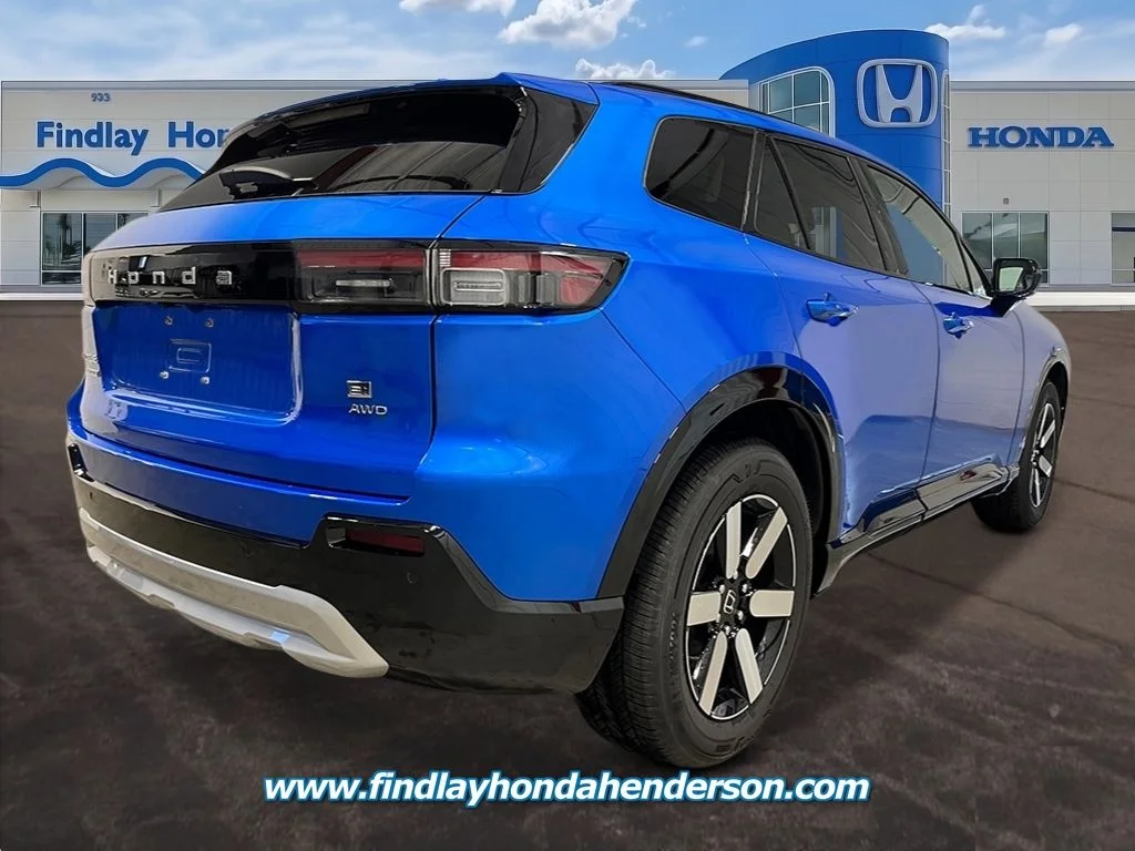 New 2026 Pacific Blue Metallic Honda Touring image 5