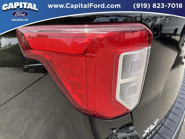 Used 2023 Black Ford XLT image 15