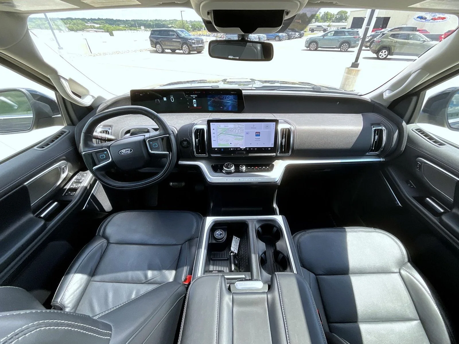 Used 2025 Black Ford Platinum image 15