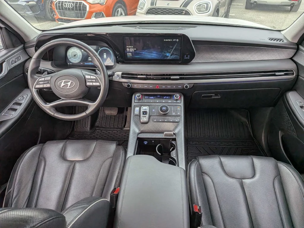 Used 2024 White Hyundai Limited image 14