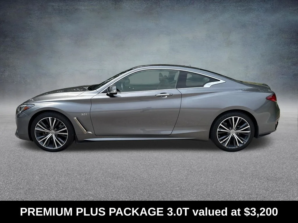Used 2017 Gray INFINITI 3.0t Premium image 2