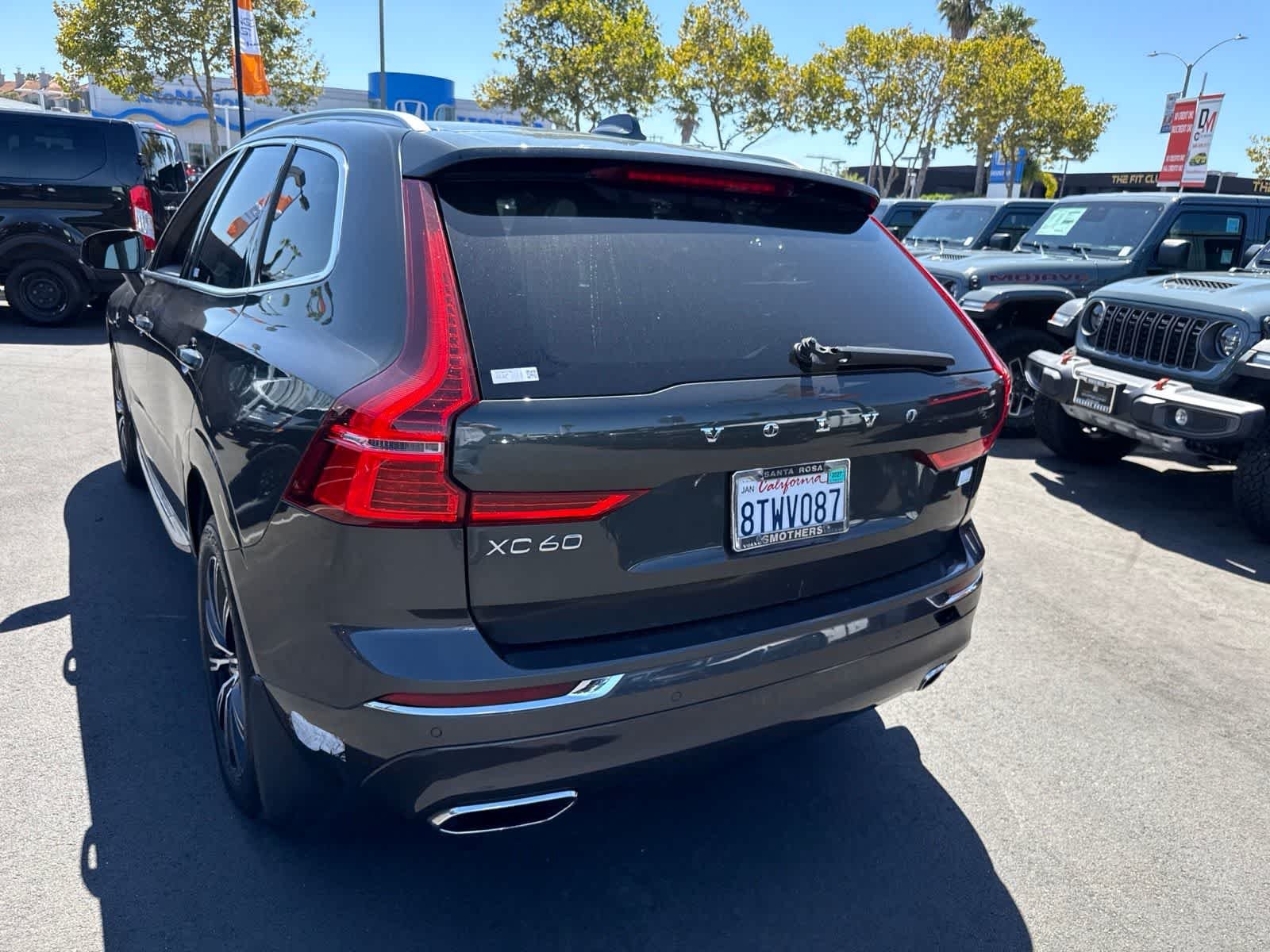 Used 2021 Gray Volvo Inscription image 23