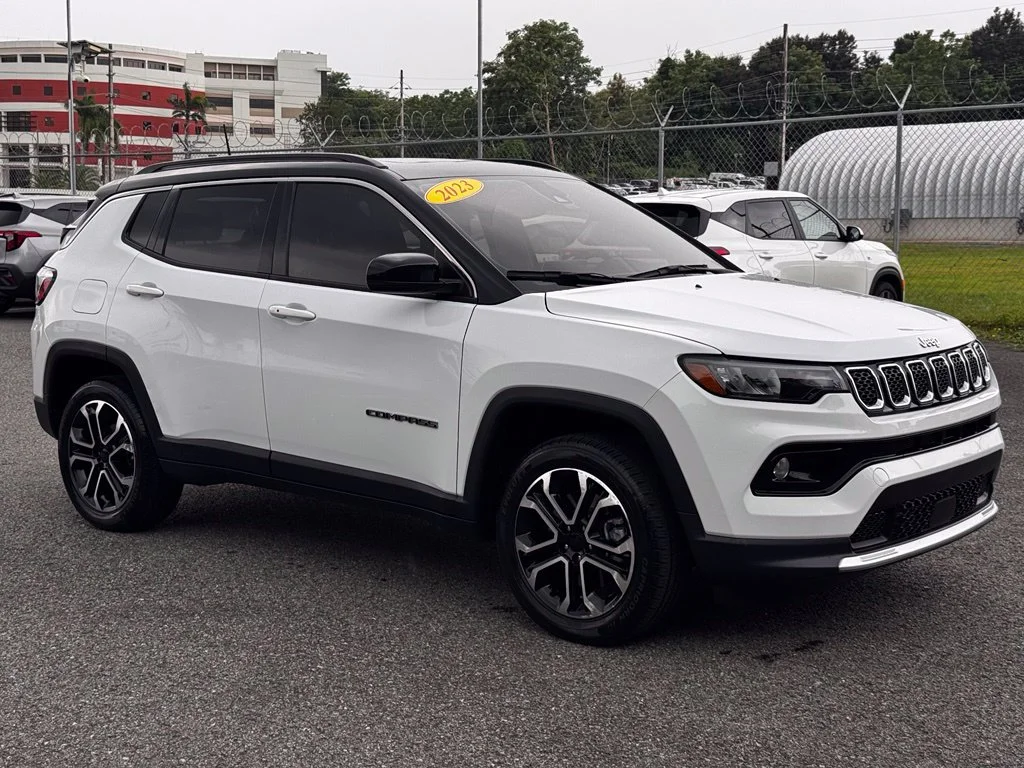 Used 2023 White Jeep Limited image 2