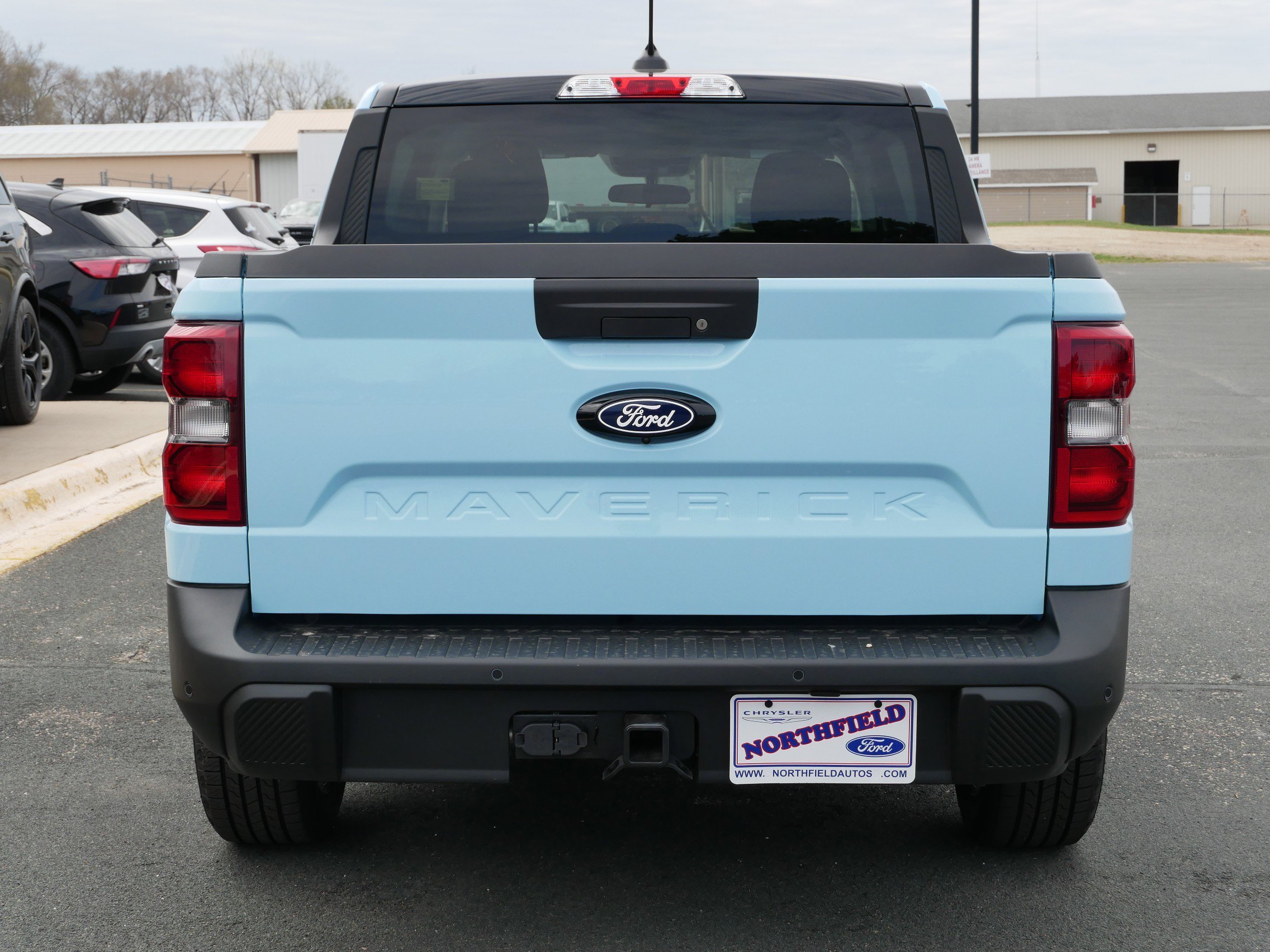 View vehicle photo 7