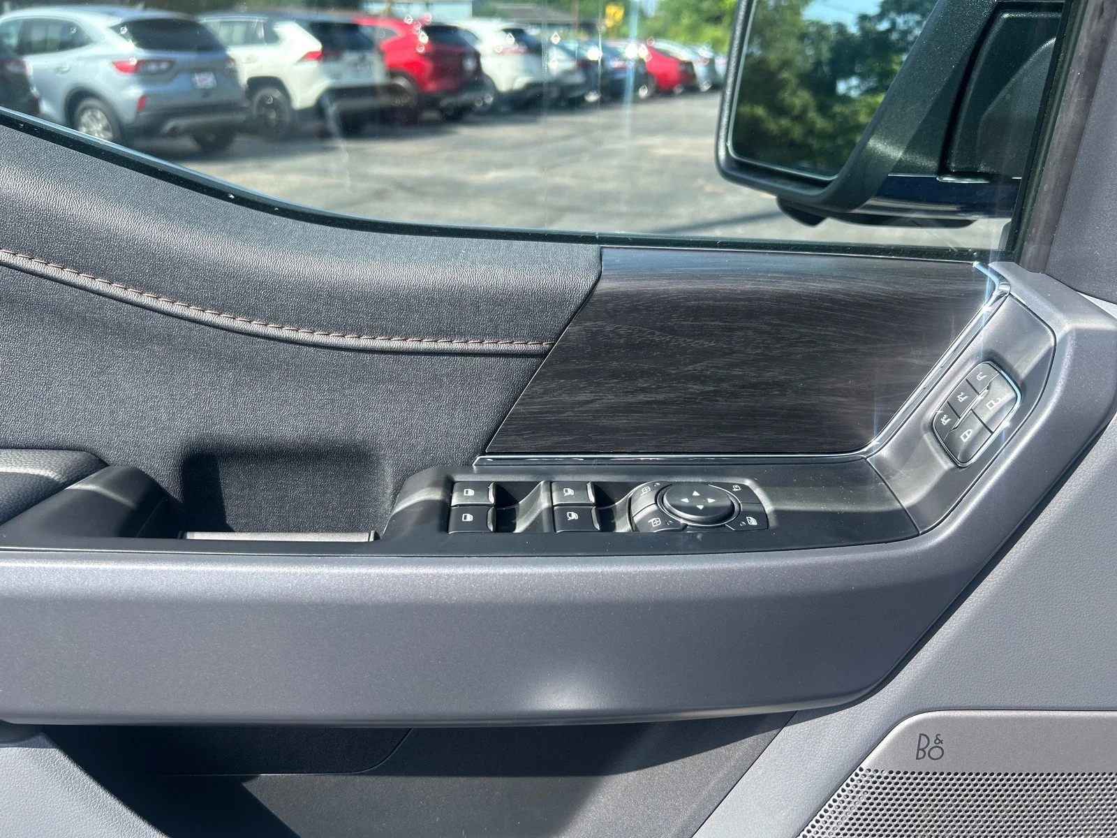 New 2026 Argon Blue Metallic Ford LARIAT image 10