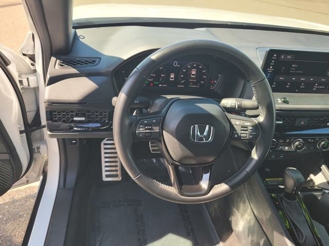 Used 2025 White Honda Sport image 30