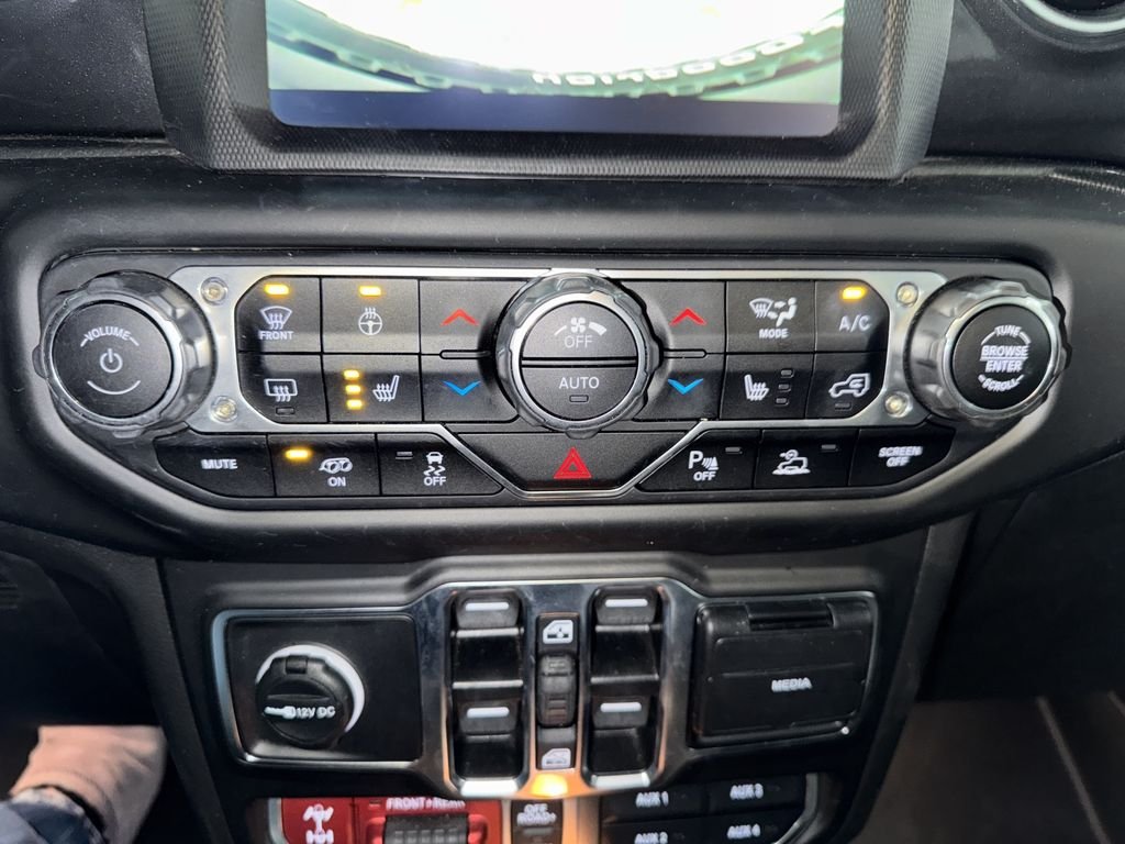 Used 2023 Sting-Gray Clearcoat Jeep Rubicon 392 image 34