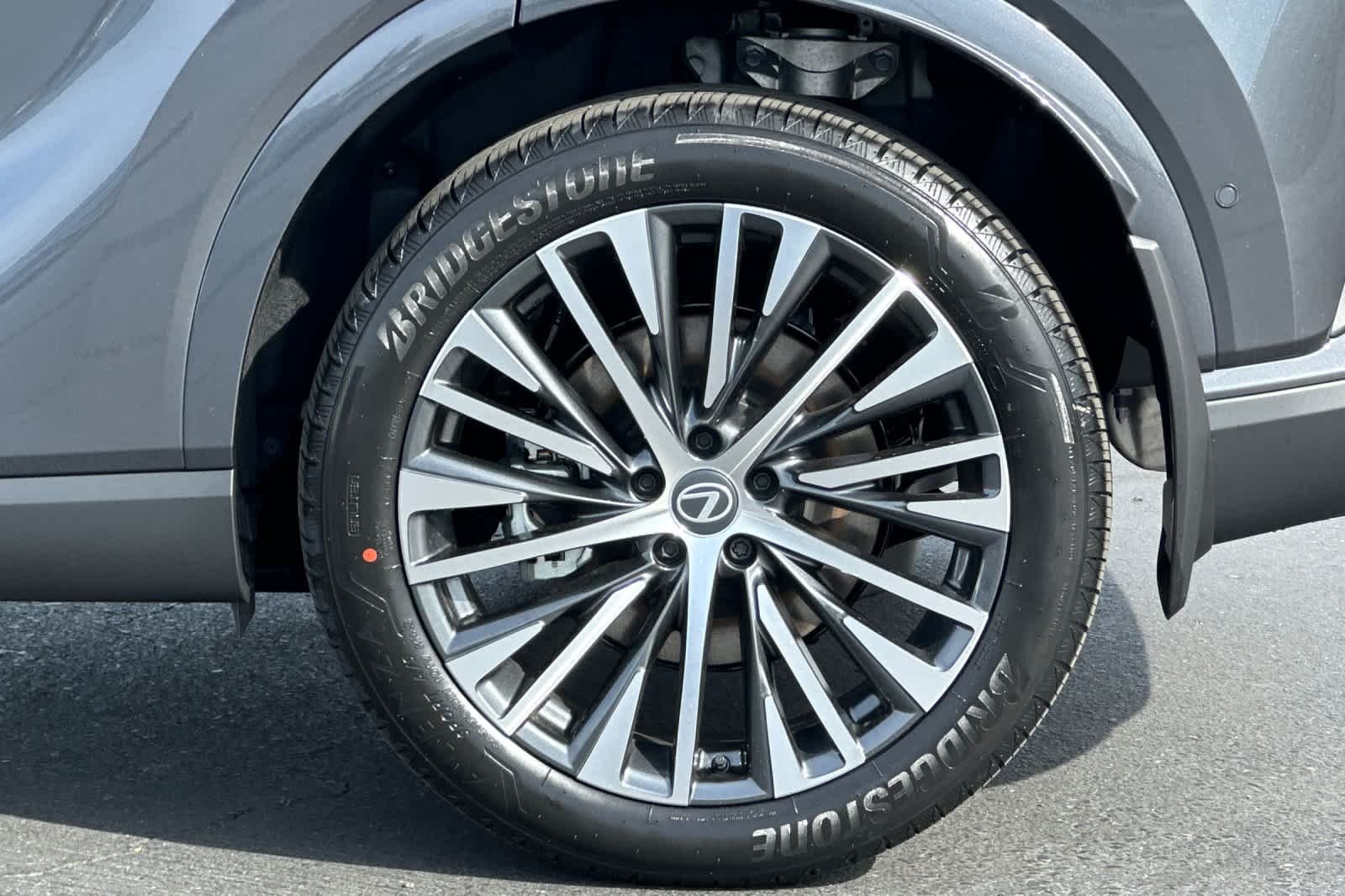 2026 Lexus RX 350 Premium - Photo 31