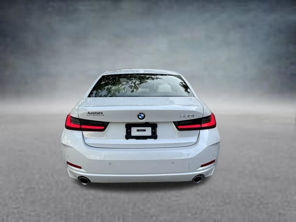 Used 2025 White BMW 330i image 6