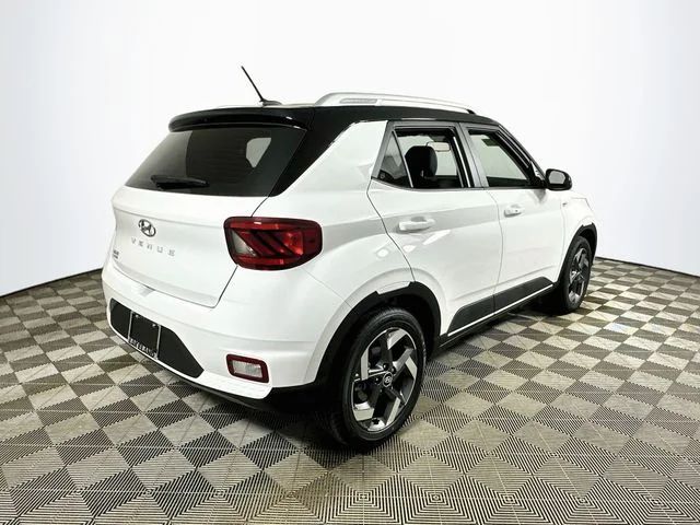 New 2026 Hyundai VENUE SEL