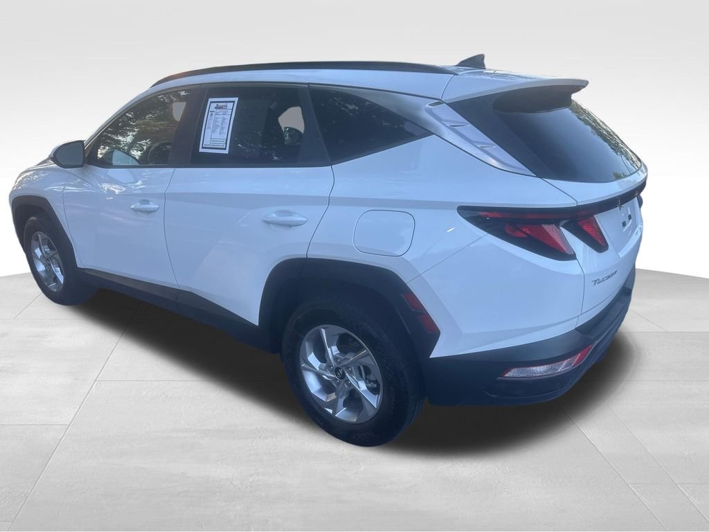 Used 2024 White Hyundai SEL image 17
