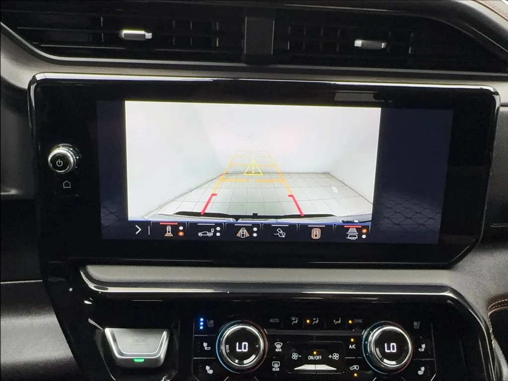 Used 2025 Black GMC AT4 image 58