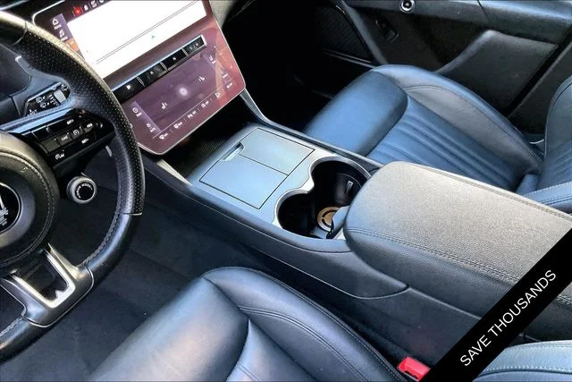 Used 2024  Maserati GT image 17