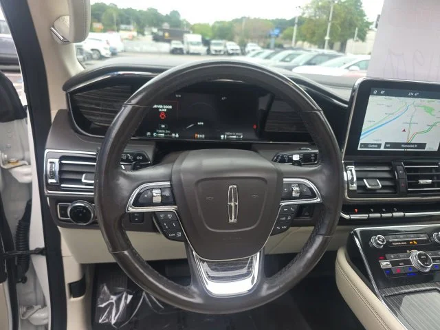 Used 2021 White Lincoln Black Label image 20