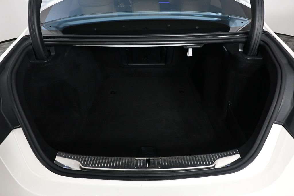 Certified Used 2023 White Mercedes-Benz S 580 image 28