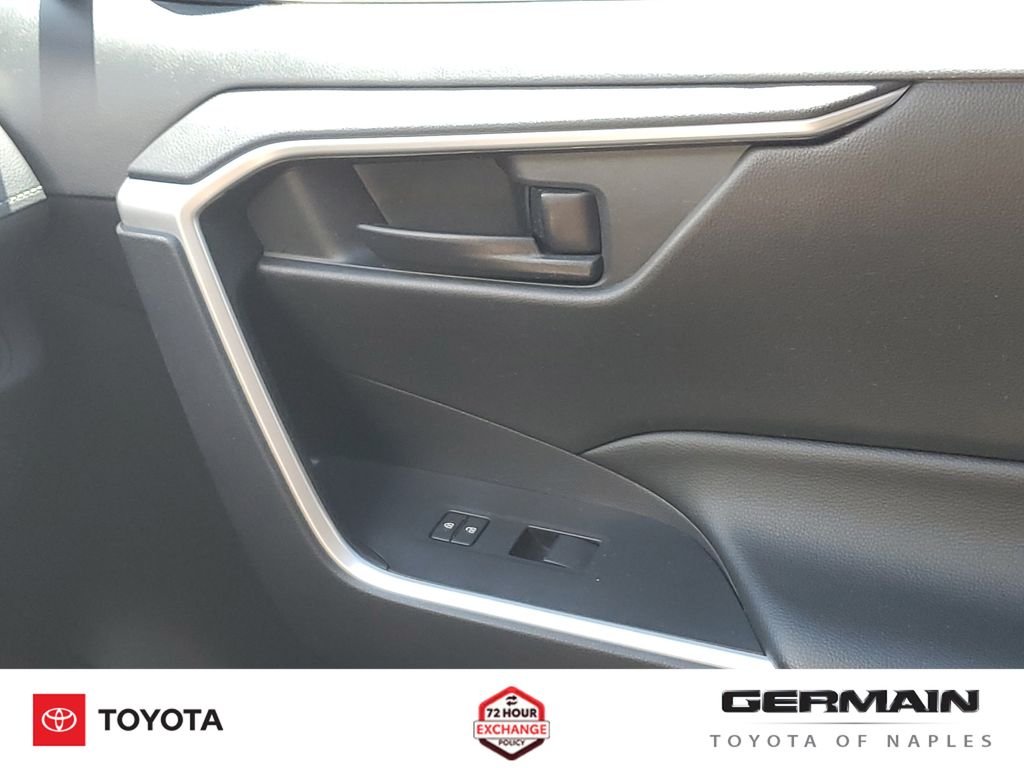 Used 2025 Silver Toyota LE image 28