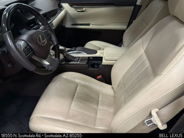 Used 2017 White Lexus 350 image 13