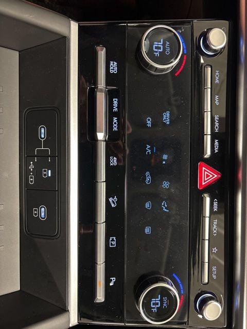 New 2026 Gray Hyundai SE image 16